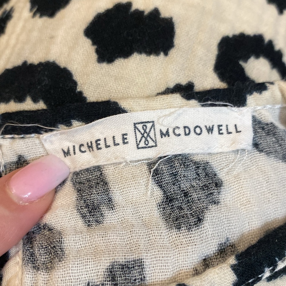 Michelle McDowell Women's Cheetah Leopard Animal Print Long Sleeve Blouse Top - Picture 3 of 4